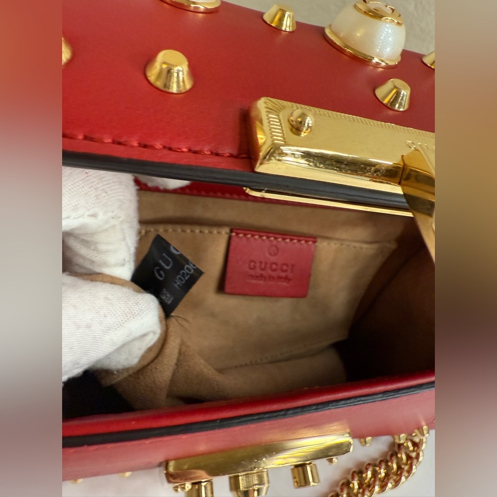 GUCCI Red Leather Stud & Faux Pearl Padlock Shoulder Bag - Picture 9 of 10